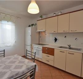 3 bedroom villa with pool near Poreč, sleeps 6